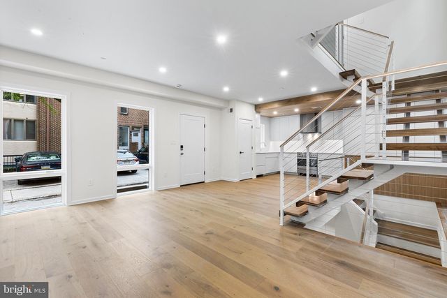 1911 RODMAN ST, Philadelphia, PA 19146