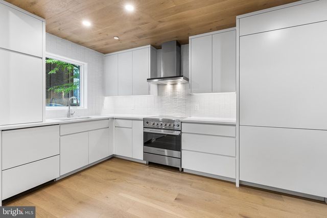 1911 RODMAN ST, Philadelphia, PA 19146