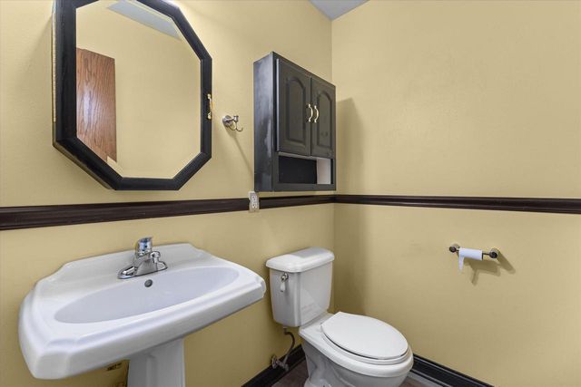 20530 84th PLACE, Bristol, WI 53104