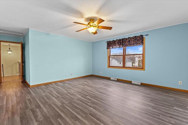 20530 84th PLACE, Bristol, WI 53104