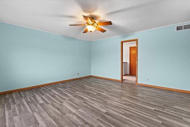 20530 84th PLACE, Bristol, WI 53104