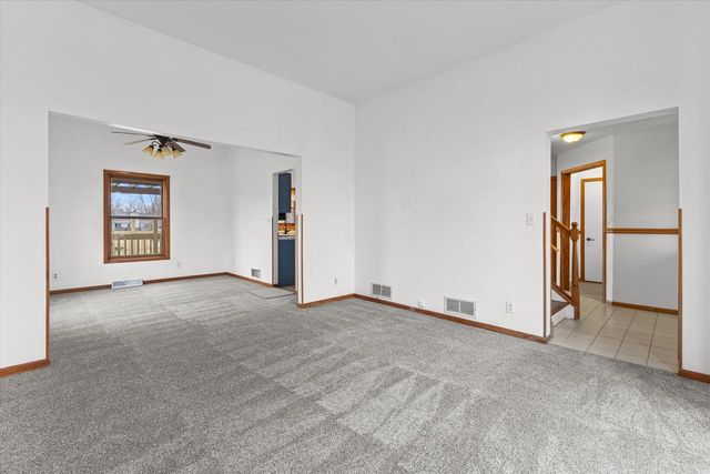 20530 84th PLACE, Bristol, WI 53104