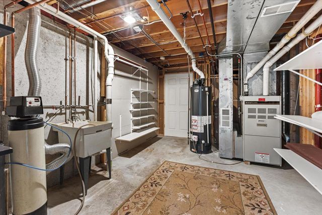 20530 84th PLACE, Bristol, WI 53104