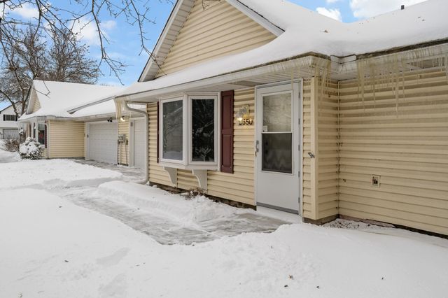 3650 Gershwin Lane N, Oakdale, MN 55128