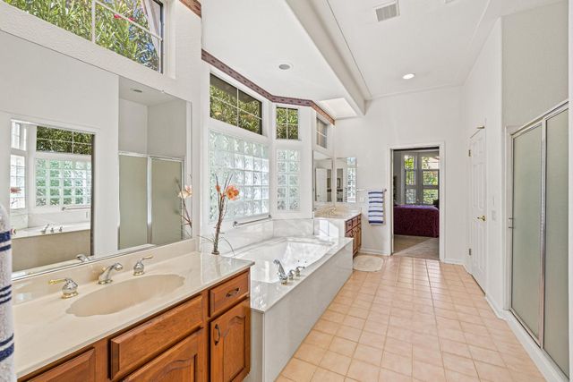 408 Barusch Ct, Roseville, CA 95747