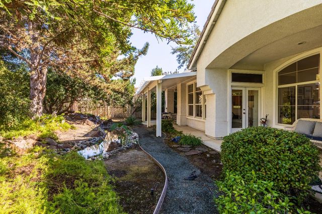 408 Barusch Ct, Roseville, CA 95747