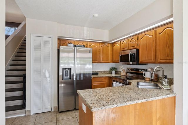 3344 GRAY FOX COVE 4, Apopka, FL 32703