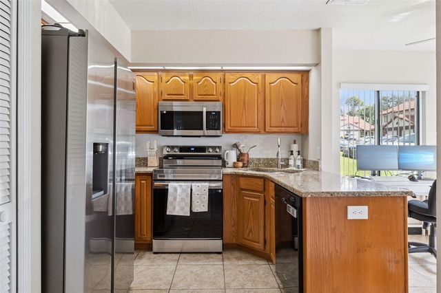 3344 GRAY FOX COVE 4, Apopka, FL 32703