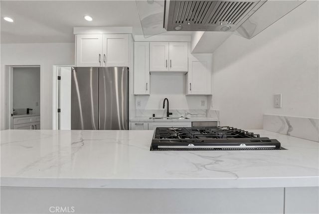 14165 Erwin, Valley Glen, CA 91401
