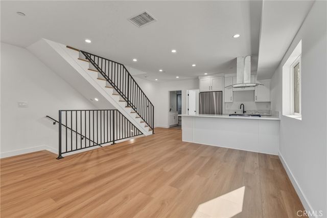 14165 Erwin, Valley Glen, CA 91401