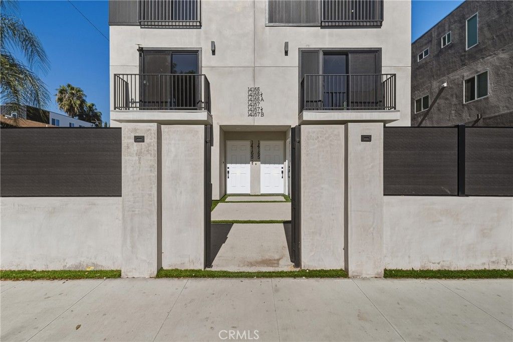 14165 Erwin, Valley Glen, CA 91401