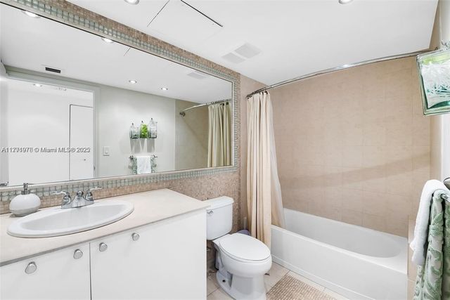 16699 Collins Ave 1607, Sunny Isles Beach, FL 33160