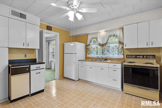 1939 Dial Court, Springfield, IL 62704