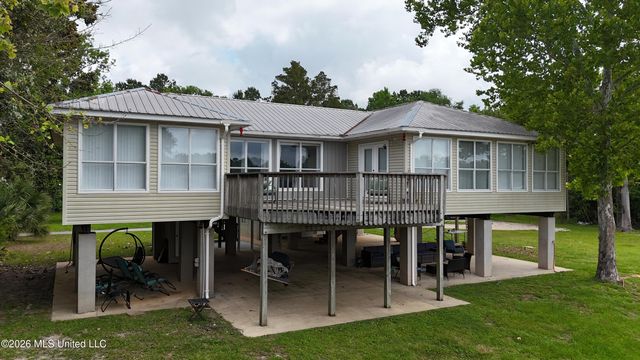 4511 Lynn Drive, Biloxi, MS 39532