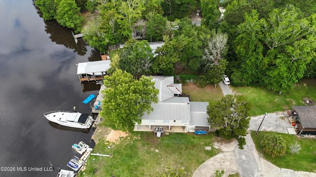 4511 Lynn Drive, Biloxi, MS 39532