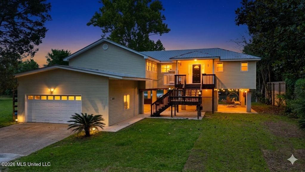 4511 Lynn Drive, Biloxi, MS 39532