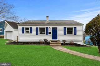 3300 BURGUNDY RD, Alexandria, VA 22303