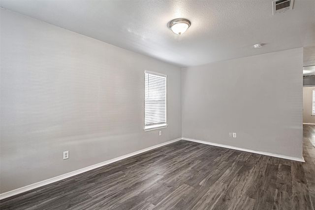 2902 Van Horn Avenue 100, Fort Worth, TX 76111