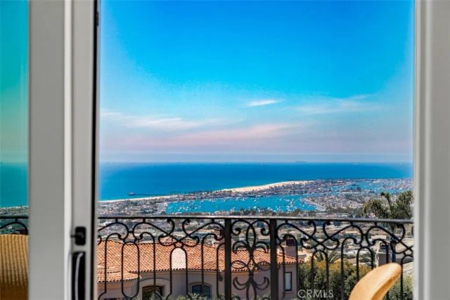5 Sailview, Newport Coast, CA 92657