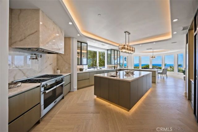 5 Sailview, Newport Coast, CA 92657