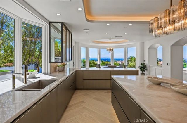 5 Sailview, Newport Coast, CA 92657