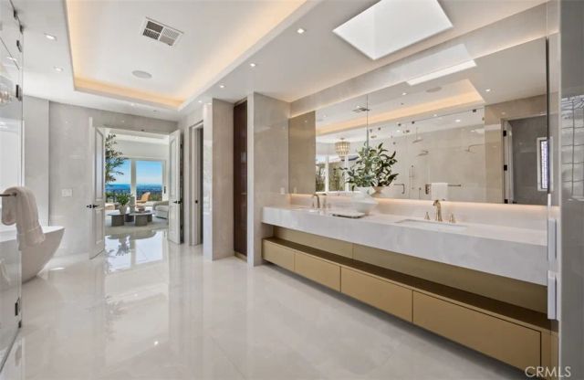 5 Sailview, Newport Coast, CA 92657