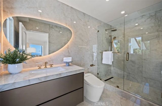 5 Sailview, Newport Coast, CA 92657