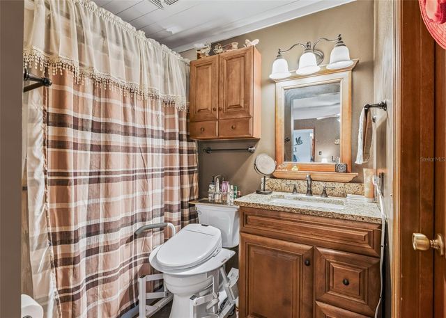 2677 NE 60TH LANE, Ocala, FL 34479