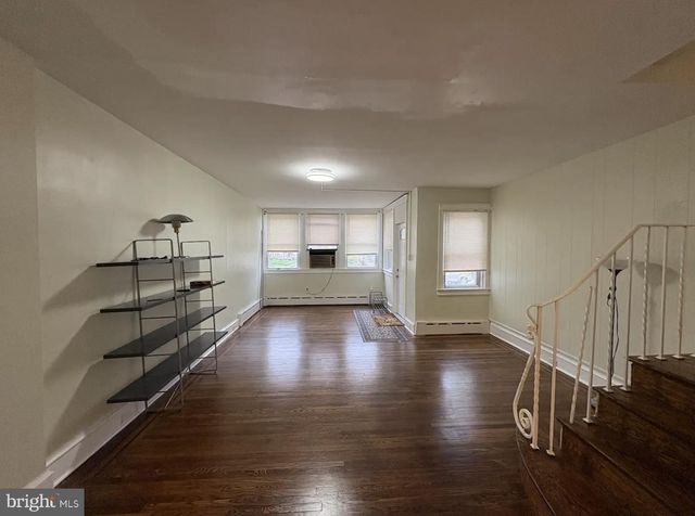 645 JAMESTOWN ST, Philadelphia, PA 19128