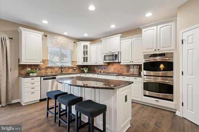 14220 LADDERBACKED DR, Gainesville, VA 20155