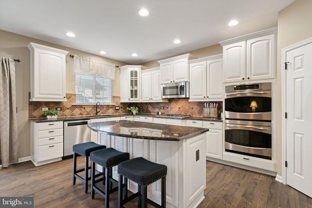 14220 LADDERBACKED DR, Gainesville, VA 20155