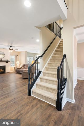 14220 LADDERBACKED DR, Gainesville, VA 20155