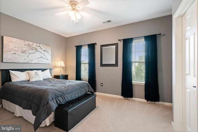 14220 LADDERBACKED DR, Gainesville, VA 20155