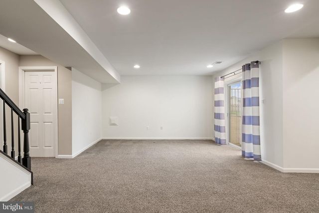 14220 LADDERBACKED DR, Gainesville, VA 20155