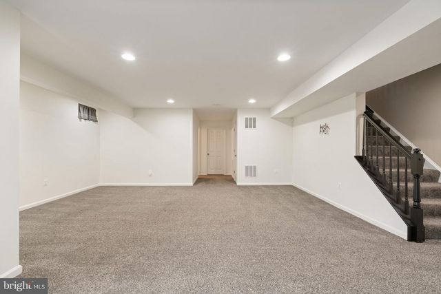 14220 LADDERBACKED DR, Gainesville, VA 20155