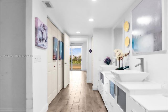 2880 NE 14th St Causeway 311, Pompano Beach, FL 33062