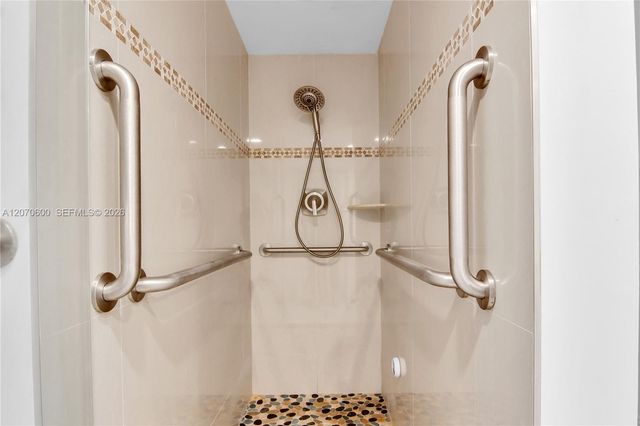 2880 NE 14th St Causeway 311, Pompano Beach, FL 33062