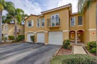 1040 Lake Shore Drive 202, Lake Park, FL 33403