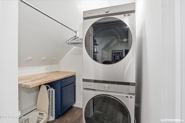 5209 W Jaxton Circle, Wasilla, AK 99654