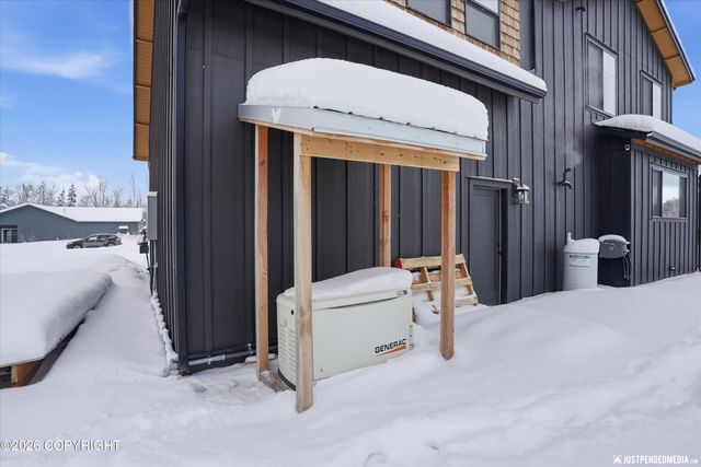 5209 W Jaxton Circle, Wasilla, AK 99654