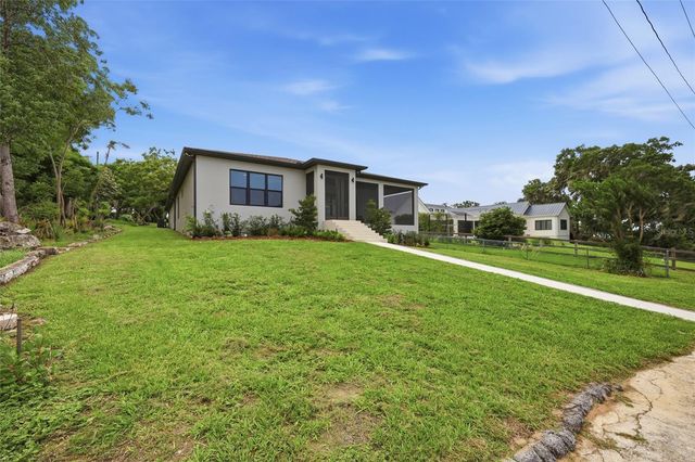17540 THIRD STREET, Montverde, FL 34756