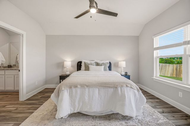 1145 Sleepy Owl Lane, Fort Worth, TX 76108