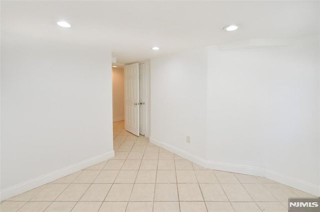62 Broadway 1, Hackensack, NJ 07601