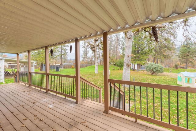 835 Ragsdale Road, Trail, OR 97541