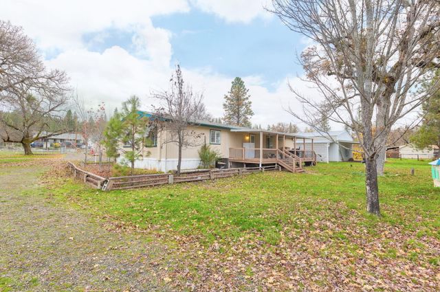 835 Ragsdale Road, Trail, OR 97541