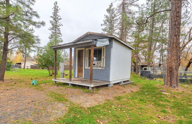 835 Ragsdale Road, Trail, OR 97541