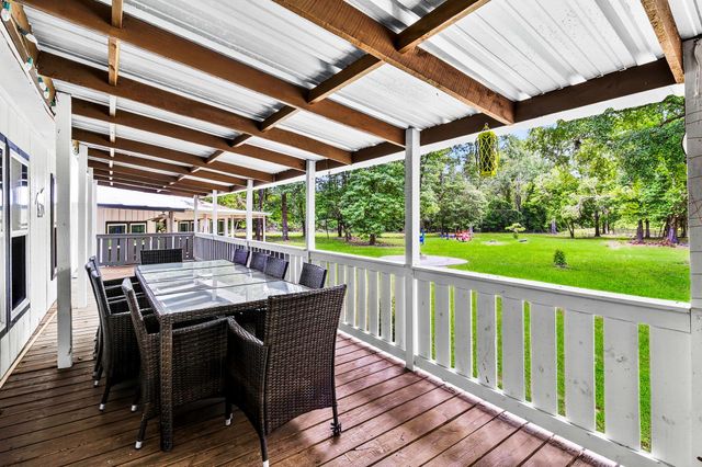 490 Robert E Lee Lane, Livingston, TX 77351