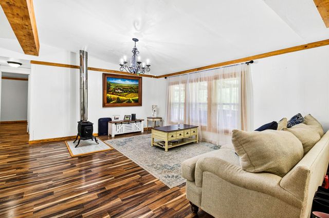490 Robert E Lee Lane, Livingston, TX 77351