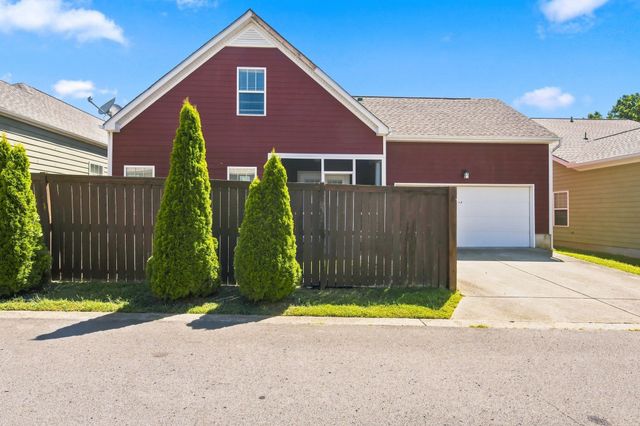 3003 Bienville Dr, Smyrna, TN 37167