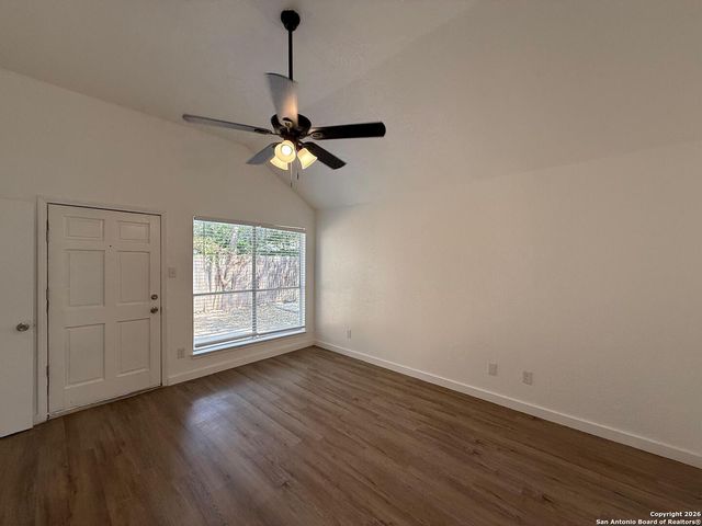 9002 Mouton, San Antonio, TX 78250